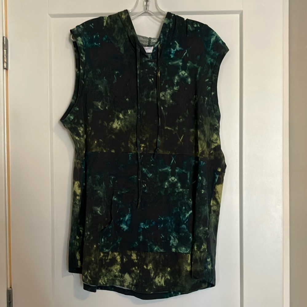 LuLaRoe Brittany Sleeveless Hoodie - Black and Green Tie-Dye